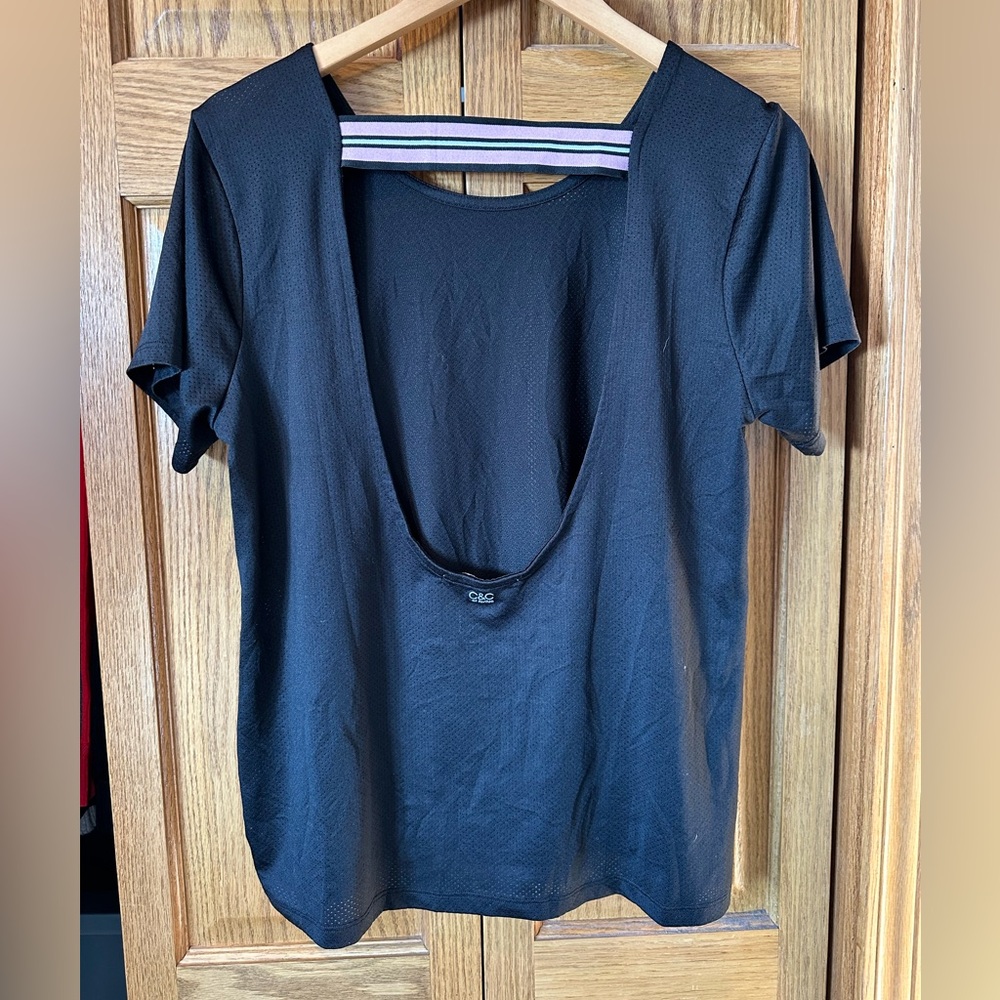 C&C California open back workout short sleeve top